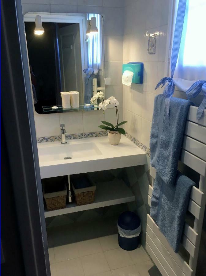 Villa Les Hortensias B&B 아르캉그 외부 사진